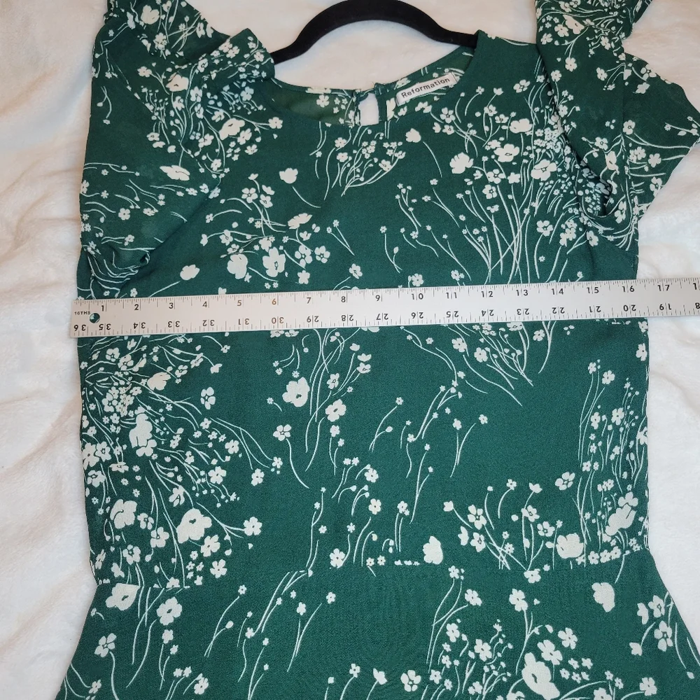 Reformation Doutzen Floral Green Mini Dress with Ruffle Sleeves and Hem Size 2 - Picture 6 of 15